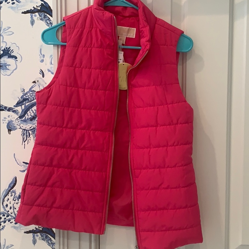 Michael Kors pink puffer best. Brand new!